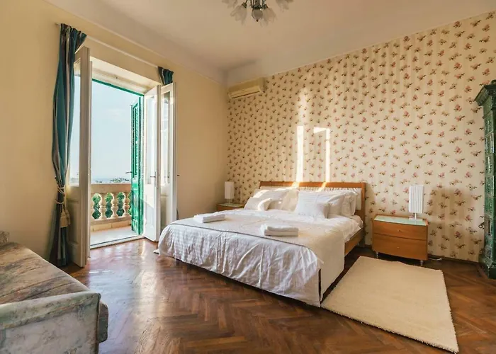 Caterina شقة لوفغان